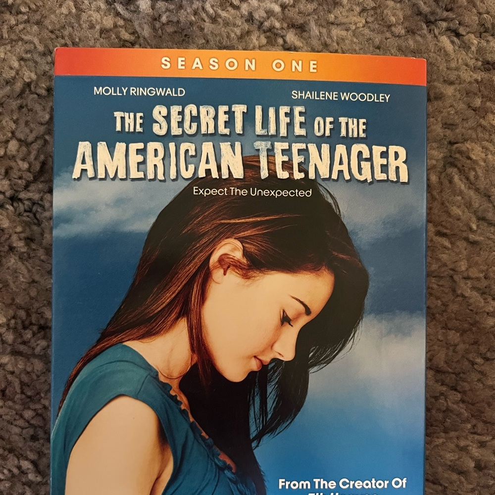 Secret Life of an American Teenager Season 1